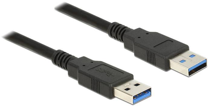 Ein schwarzes USB 3.0-Kabel mit zwei Steckern, einem auf jeder Seite, zeigt die blaue Innenseite, die auf die schnellere Datenübertragung hinweist.