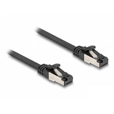 Zwei schwarze Ethernet-Kabel mit RJ45-Steckern, geeignet für Hochgeschwindigkeits-Internetverbindungen und Netzwerke.