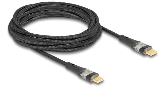 Schwarzes, geflochtenes USB-C-Kabel mit goldenen Anschlüssen, verwendet zum Laden und Datenübertragung, Länge circa zwei Meter.