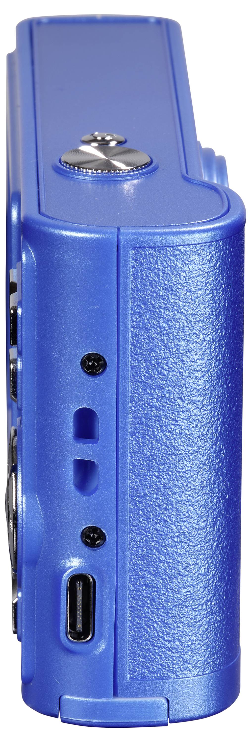 Blaue digitale Kamera von der Seite, zeigt Anschlüsse und Bedienelemente.