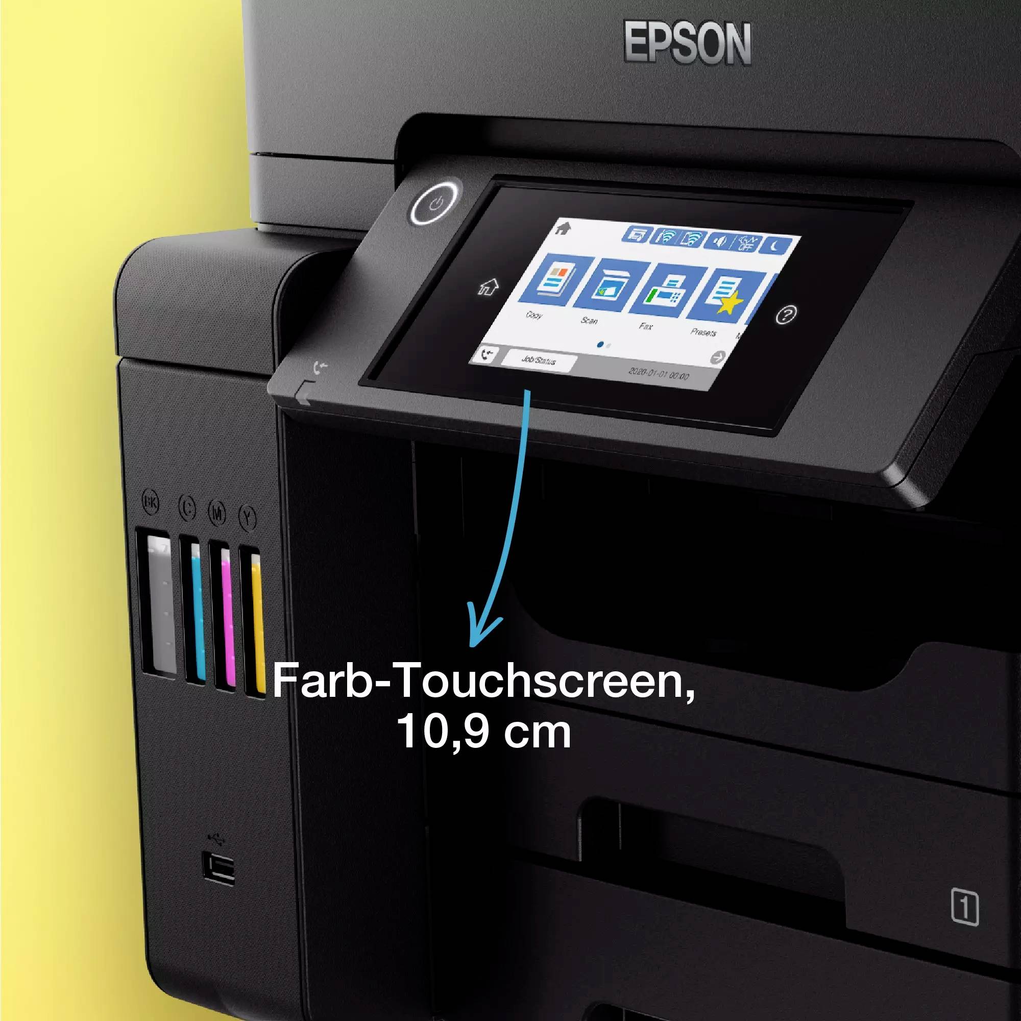 Ein Epson-Drucker mit einem Farb-Touchscreen (10,9 cm) und sichtbaren Tintenpatronen.