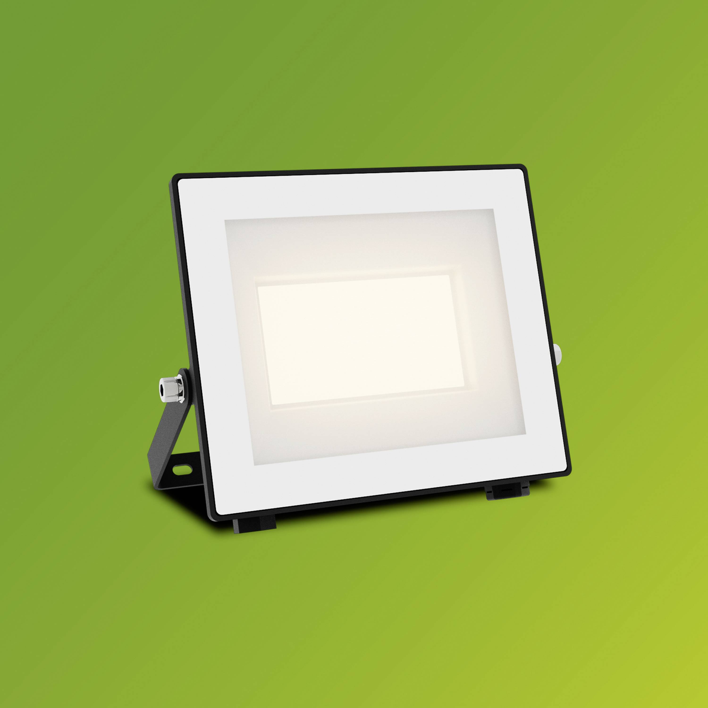 Ein rechteckiger LED-Flutlichtstrahler mit schwarzem Rahmen und weißem Licht, vor einem grün-gelb verlaufenden Hintergrund.