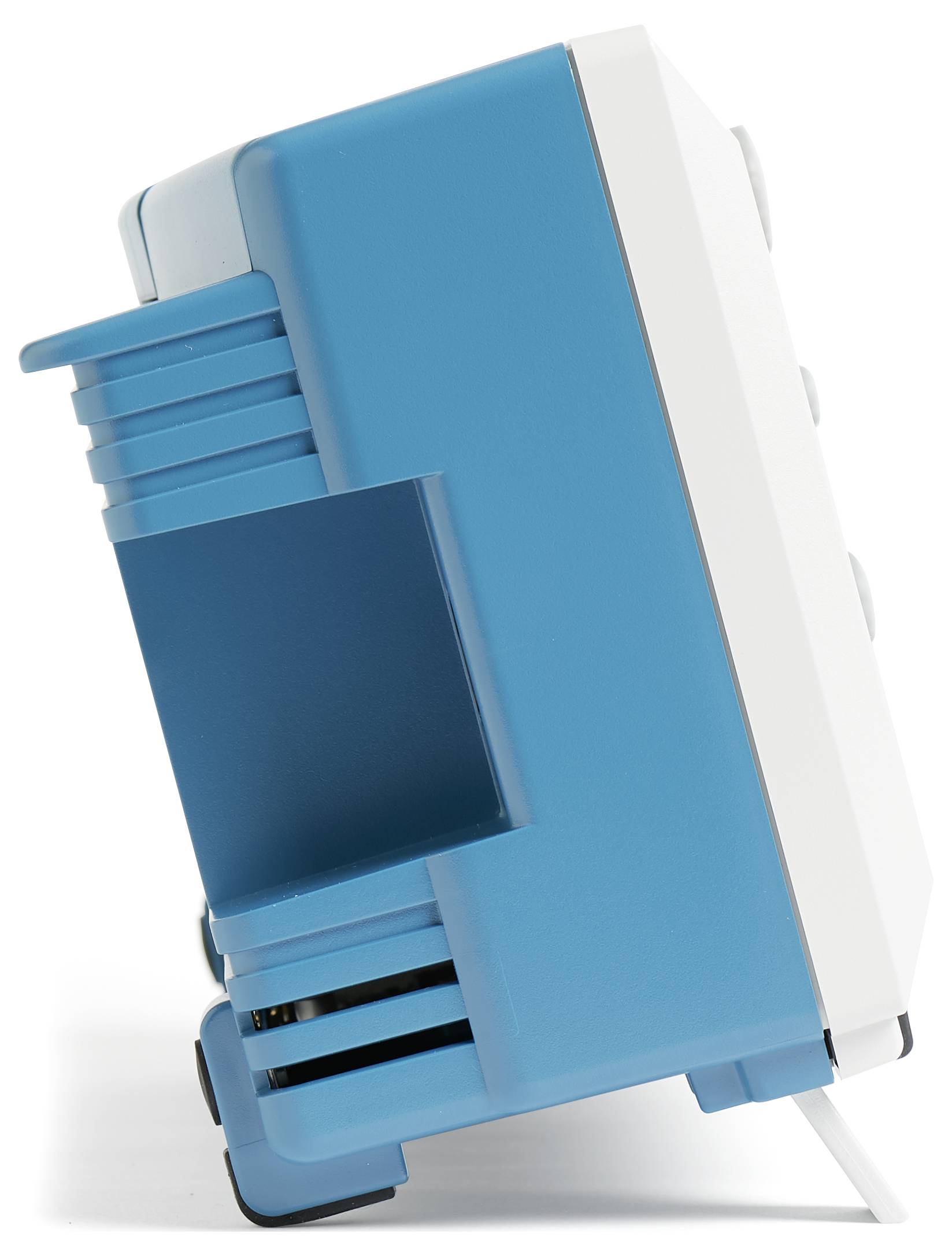 Ein blau-weißes elektronisches Gerät in seitlicher Ansicht.