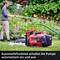 Ein Mann hält einen Gartenschlauch. Im Vordergrund steht eine rote Wasserpumpe von 'Einhell'. Text: 'Automatikfunktion schaltet die Pumpe automatisch ein und aus'.