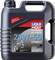 Ein schwarzer Kanister mit 4 Litern Motorradöl von Liqui Moly, Typ HD Synth 20W-50 Street. Aufschrift: 'Made in Germany'.