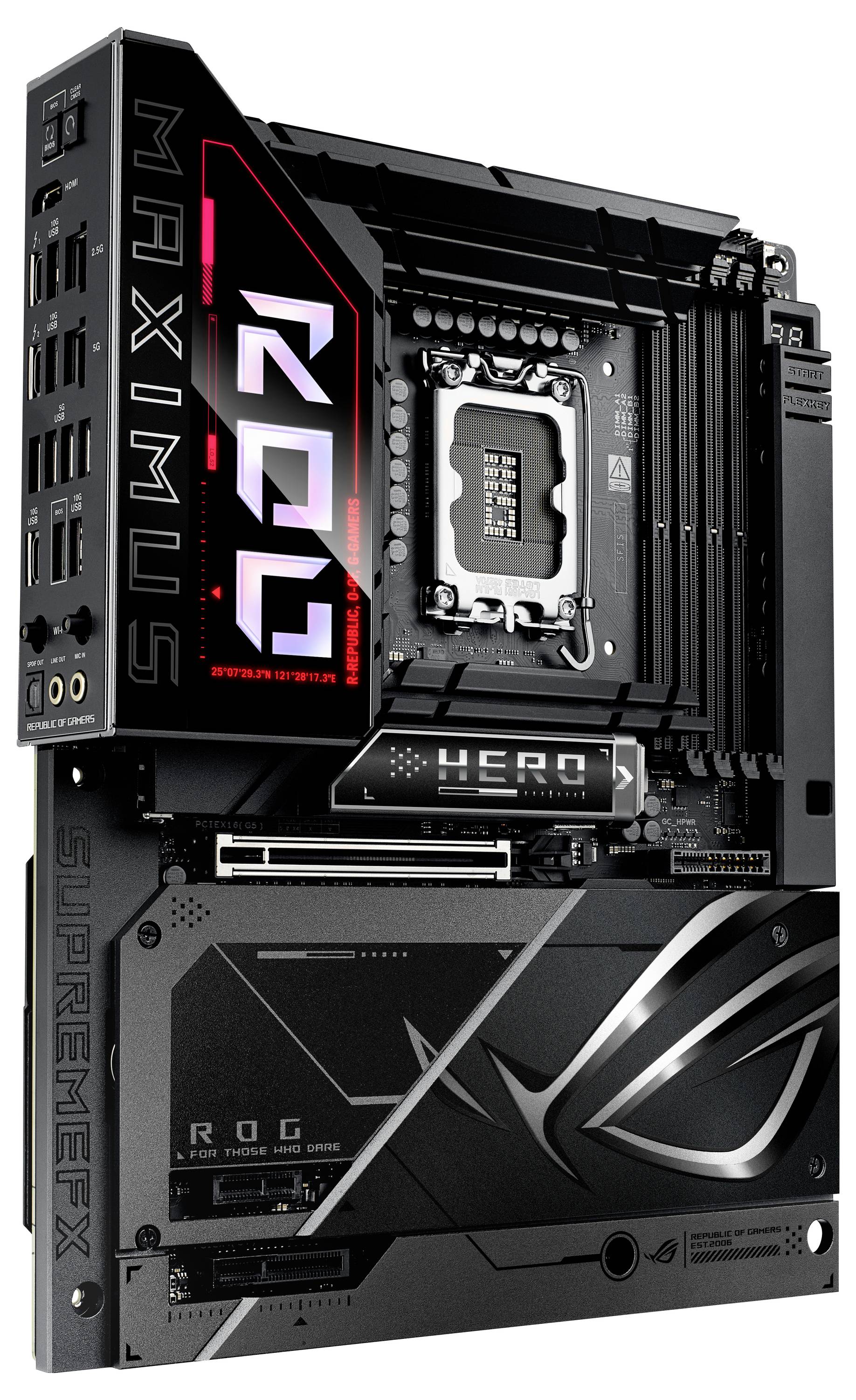 Ein Computer-Motherboard mit dem Schriftzug 'ROG' beleuchtet. Es zeigt Anschlüsse und Steckplätze für Komponenten. Modell: MAXIMUS.