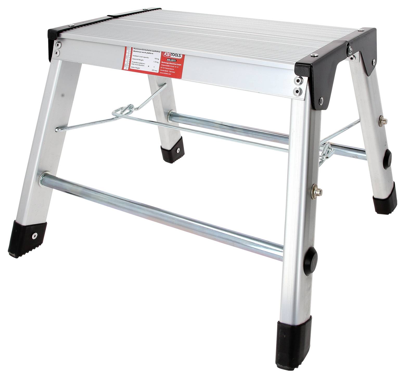 Eine kleine, silberne Metall-Trittleiter mit vier schwarzen Füßen und rutschfesten Stufen, geeignet für Innenarbeiten.