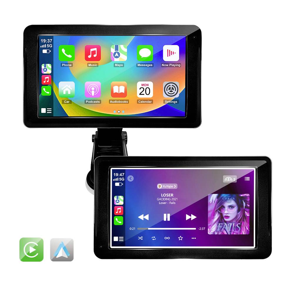 Doppelbildschirm-Auto-Dashboard-Anzeige mit App-Icons und Musik-Player, zeigt 'Loser' von Gachimuchi.