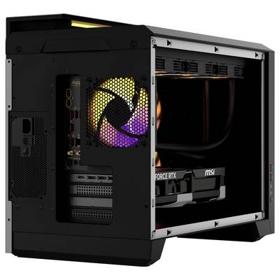 Ein geöffneter Computer-Tower, der eine 'MSI GeForce RTX'-Grafikkarte und einen beleuchteten Ventilator zeigt.
