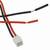 Kabel mit zwei offenen Enden und einem weißen Stecker mit zwei Pins, für elektrische Verbindungen geeignet.