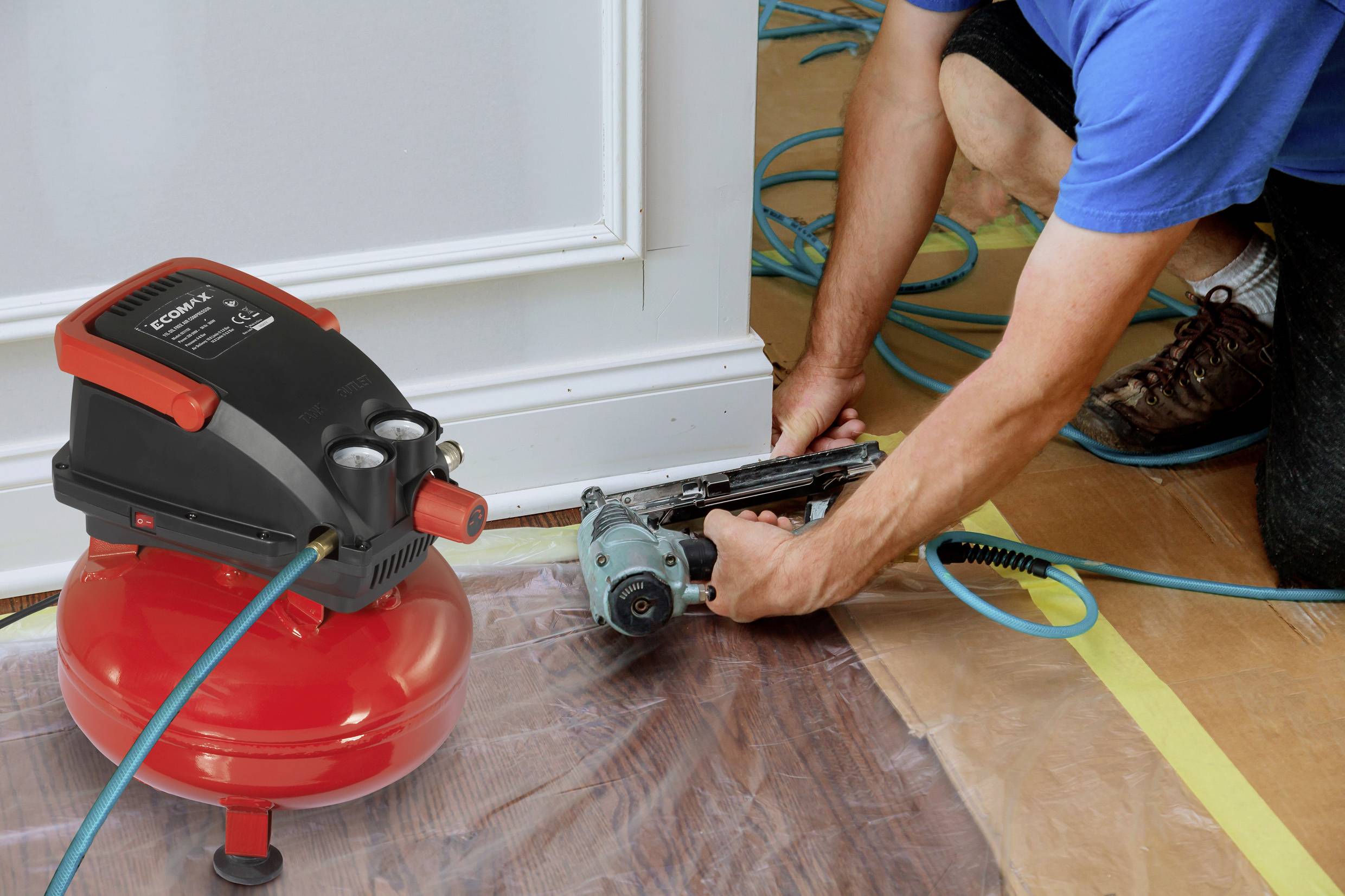 TOOLCRAFT Druckluft-Kompressor 11 l 8 bar-6