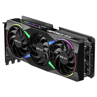 Grafikkarte mit drei Lüftern und RGB-Beleuchtung; der Schriftzug 'GeForce RTX' sichtbar.