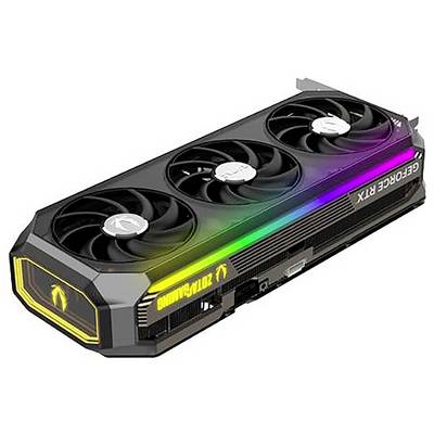 Grafikkarte mit drei Lüftern und RGB-Beleuchtung. Beschriftet mit 'GEFORCE RTX'. Geeignet für anspruchsvolle Videospiele.