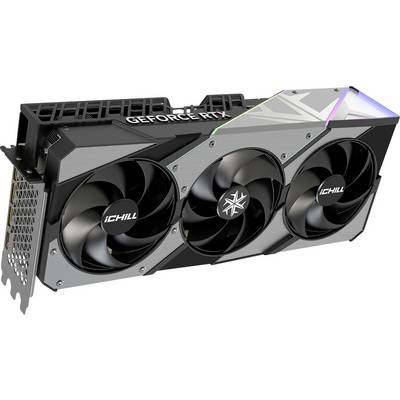 Eine Grafikkarte mit drei Lüftern, beschriftet mit 'iCHILL' und 'GEFORCE RTX', zeigt ein modernes Design und RGB-Beleuchtung.