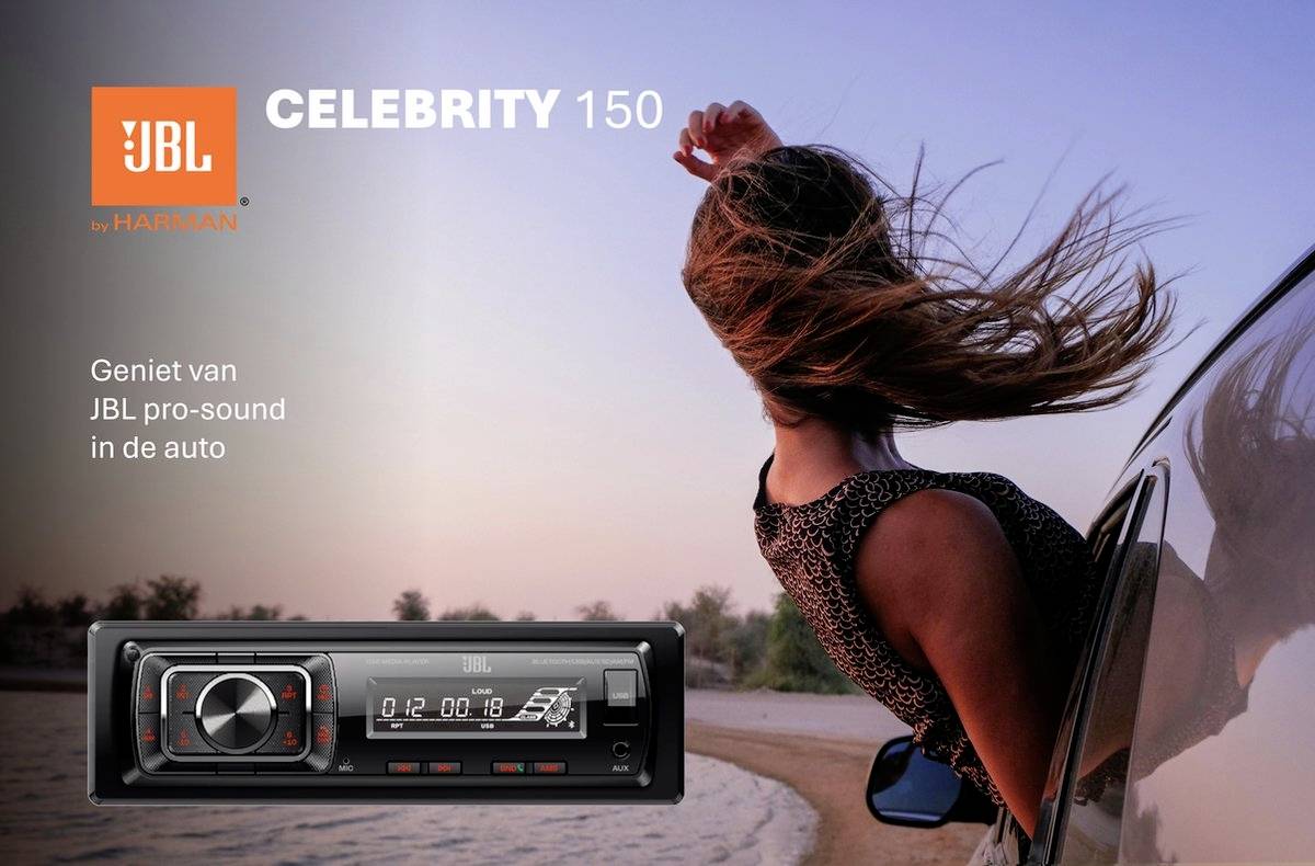 Frau lehnt sich aus Autofenster am Strand, beworben wird das JBL-Autoradio 'CELEBRITY 150' mit dem Slogan 'Geniet van JBL pro-sound in de auto'.