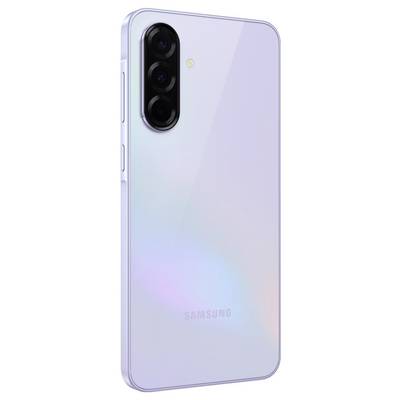 Smartphone mit drei Rückkameras und glänzendem, hellviolettem Gehäuse. Samsung-Logo auf der Rückseite sichtbar.