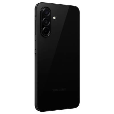 Schwarzes Smartphone mit drei Kameras auf der Rückseite und einem LED-Blitz. Minimalistisches Design ohne sichtbares Logo.