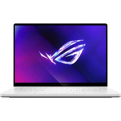 Ein Laptop mit weißer Tastatur und einem Bildschirm, der das ROG-Logo auf einem farbigen, diagonalen Streifenhintergrund zeigt.