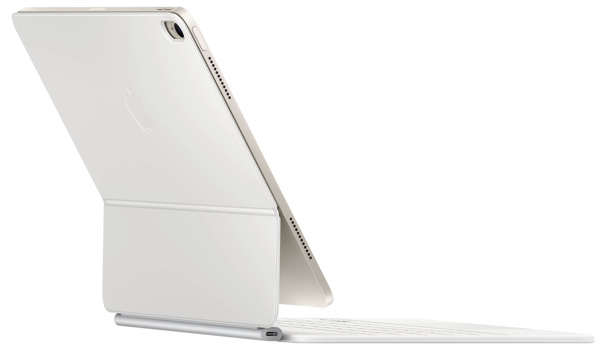 Ein Tablet in einem magnetischen Tastaturgehäuse, geneigt für komfortable Verwendung, zeigt nur die Rückseite.