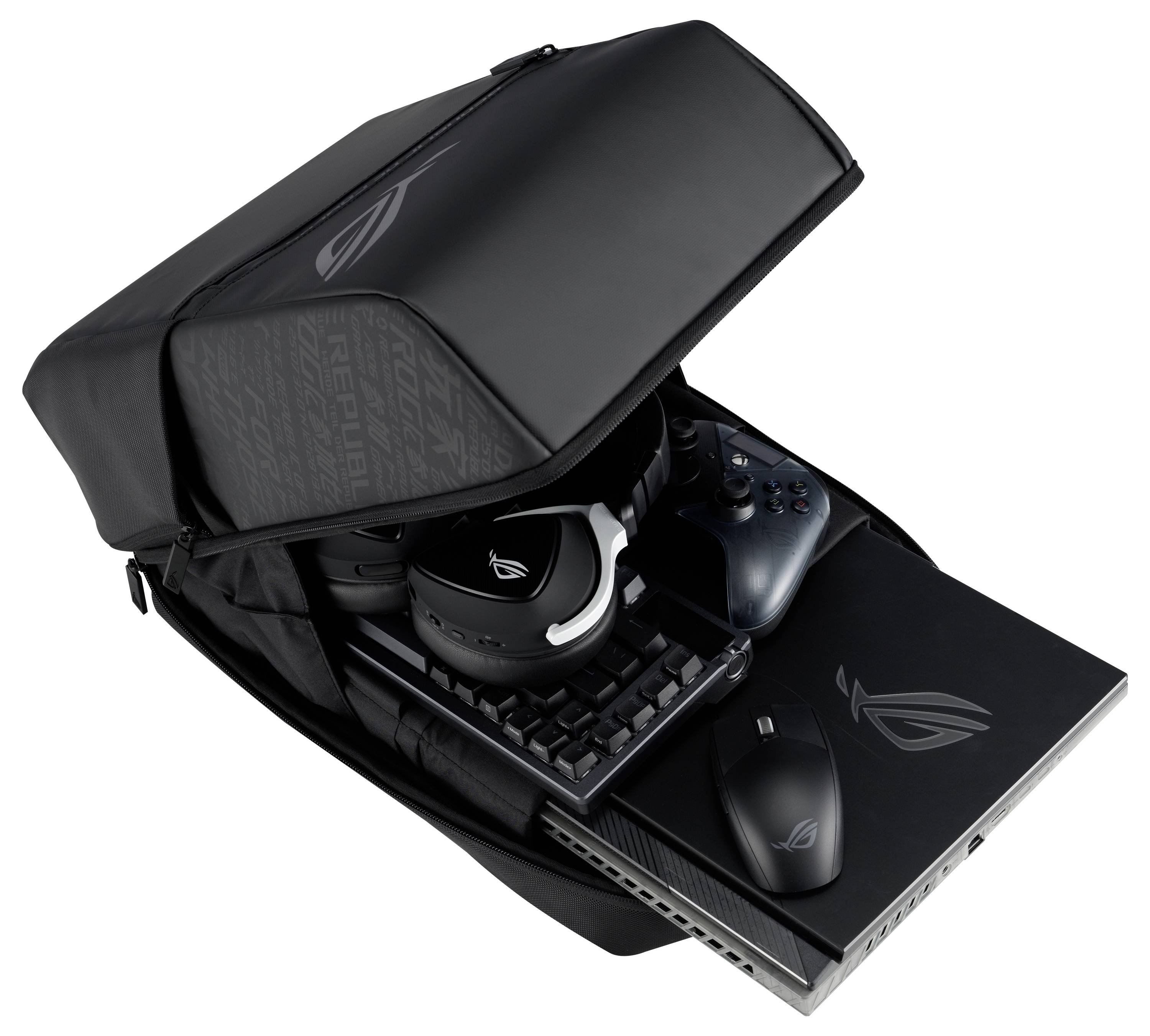 Laptop-Tasche mit Gaming-Laptop, Maus, Controller und Kopfhörer, teilweise geöffnet. Ideal für Gamer unterwegs.