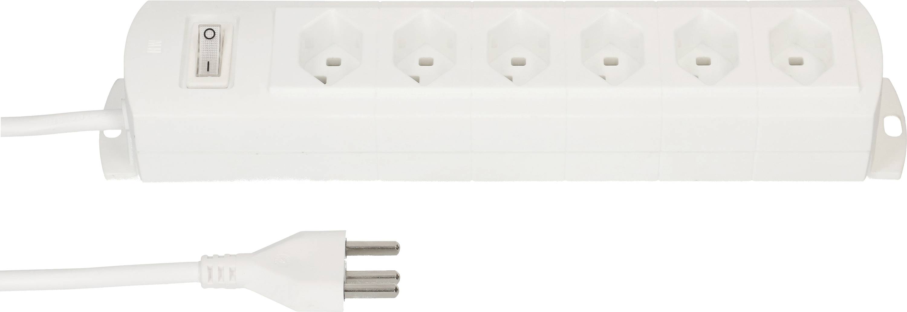 Weiße Steckdosenleiste mit sechs Anschlüssen und einem Schalter, europäischer Stecker am Kabelende.