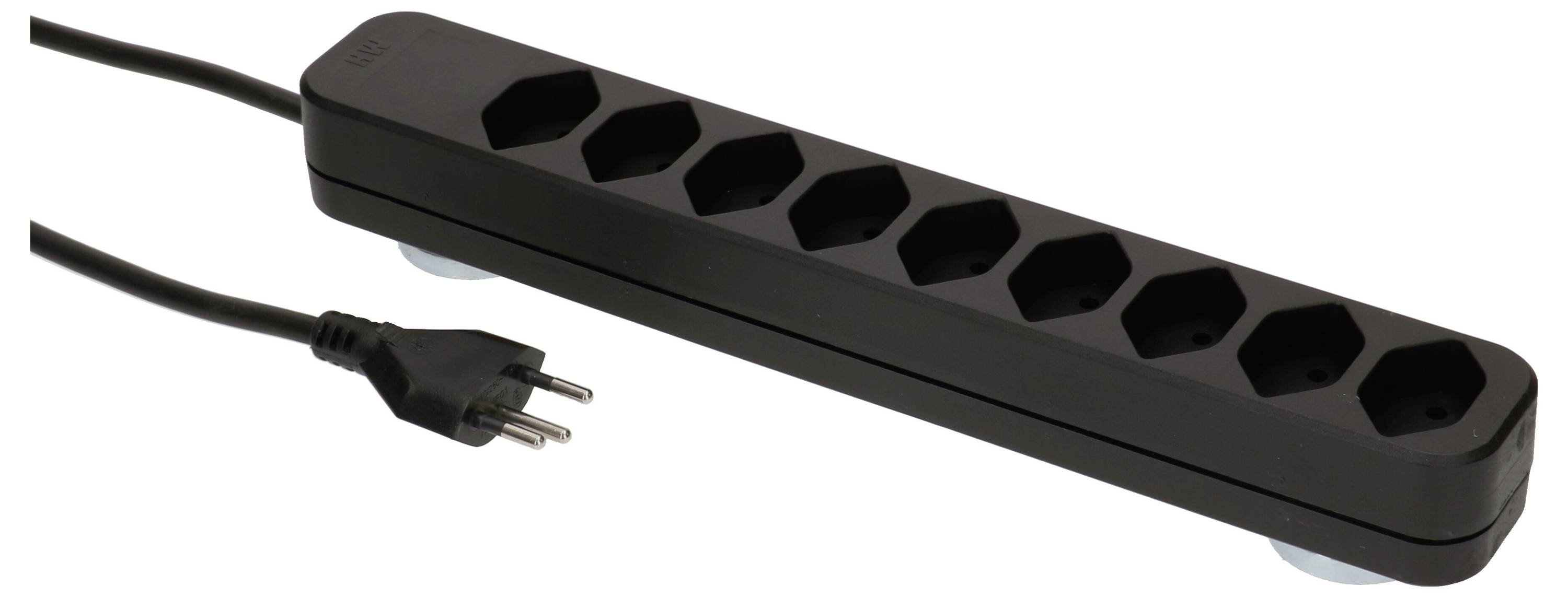 'Schwarze Mehrfachsteckdose mit acht Steckplätzen und einem Stromkabel mit Schuko-Stecker.'