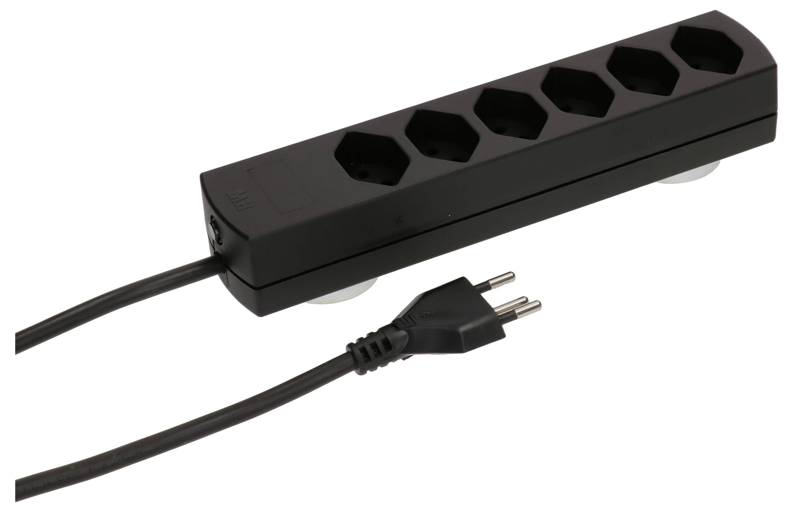 Schwarze Steckdosenleiste mit sechs Steckplätzen und einem angeschlossenen Kabel mit Eurostecker.
