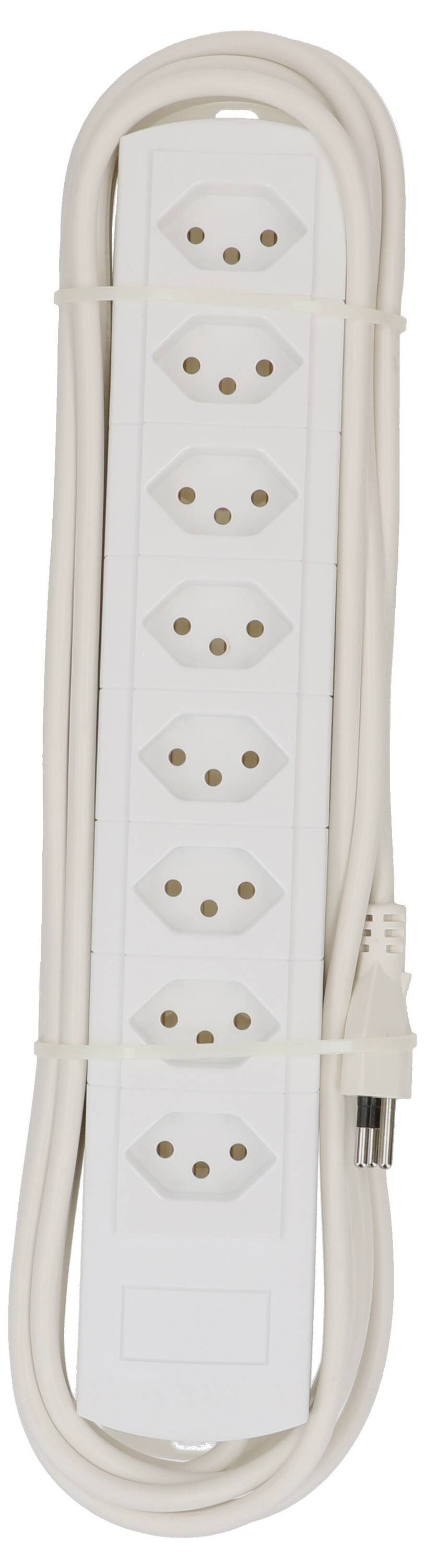 Ein weißer Mehrfachsteckdosenadapter mit sechs Steckplätzen und einem langen Kabel, aufgerollt und mit Kabelbindern fixiert.