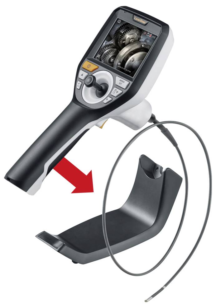 Ein tragbares Endoskop mit Bildschirm zeigt Zahnräder. Ein flexibles Kabel mit Kamera ist angeschlossen. Roter Pfeil weist auf Halterung hin.