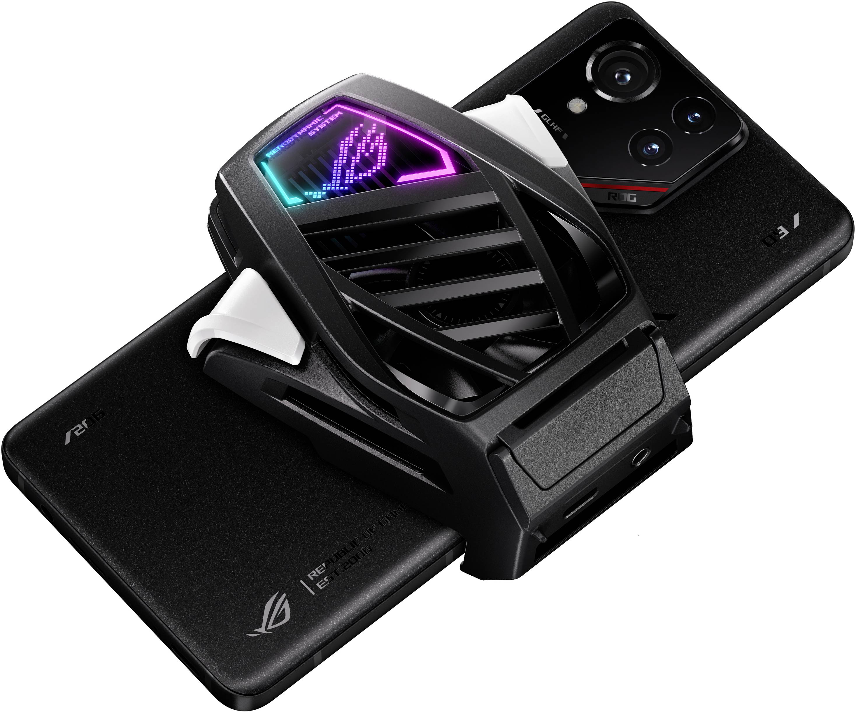 'Smartphone mit montiertem Kühlventilator auf der Rückseite, bunte LED-Beleuchtung, mehrere Kameralinsen im oberen rechten Bereich.'