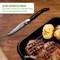 Gegrilltes Steak und Kartoffeln auf schwarzem Teller, daneben ein Messer. Text lenkt die Aufmerksamkeit auf die besonders scharfe Klinge.