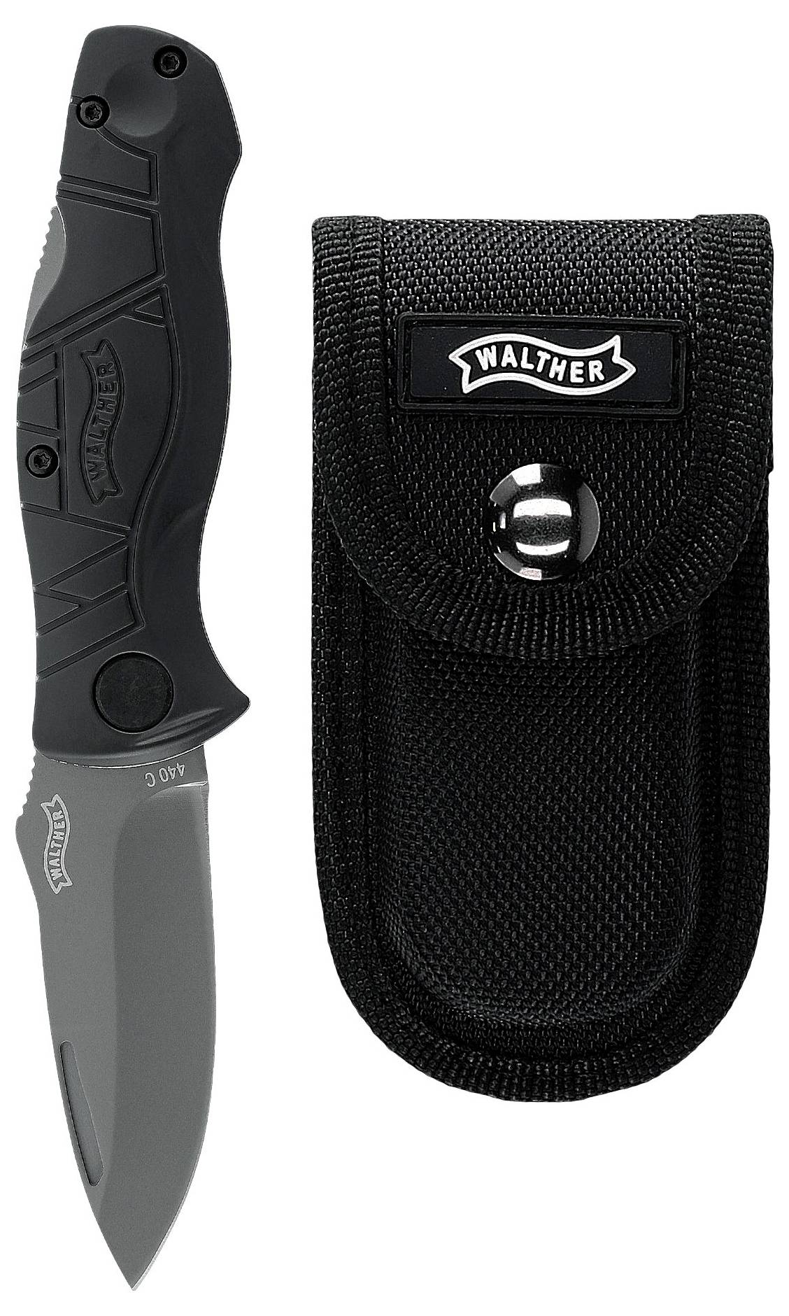 Ein schwarzes Klappmesser neben einer schwarzen, texturierten Hülle.