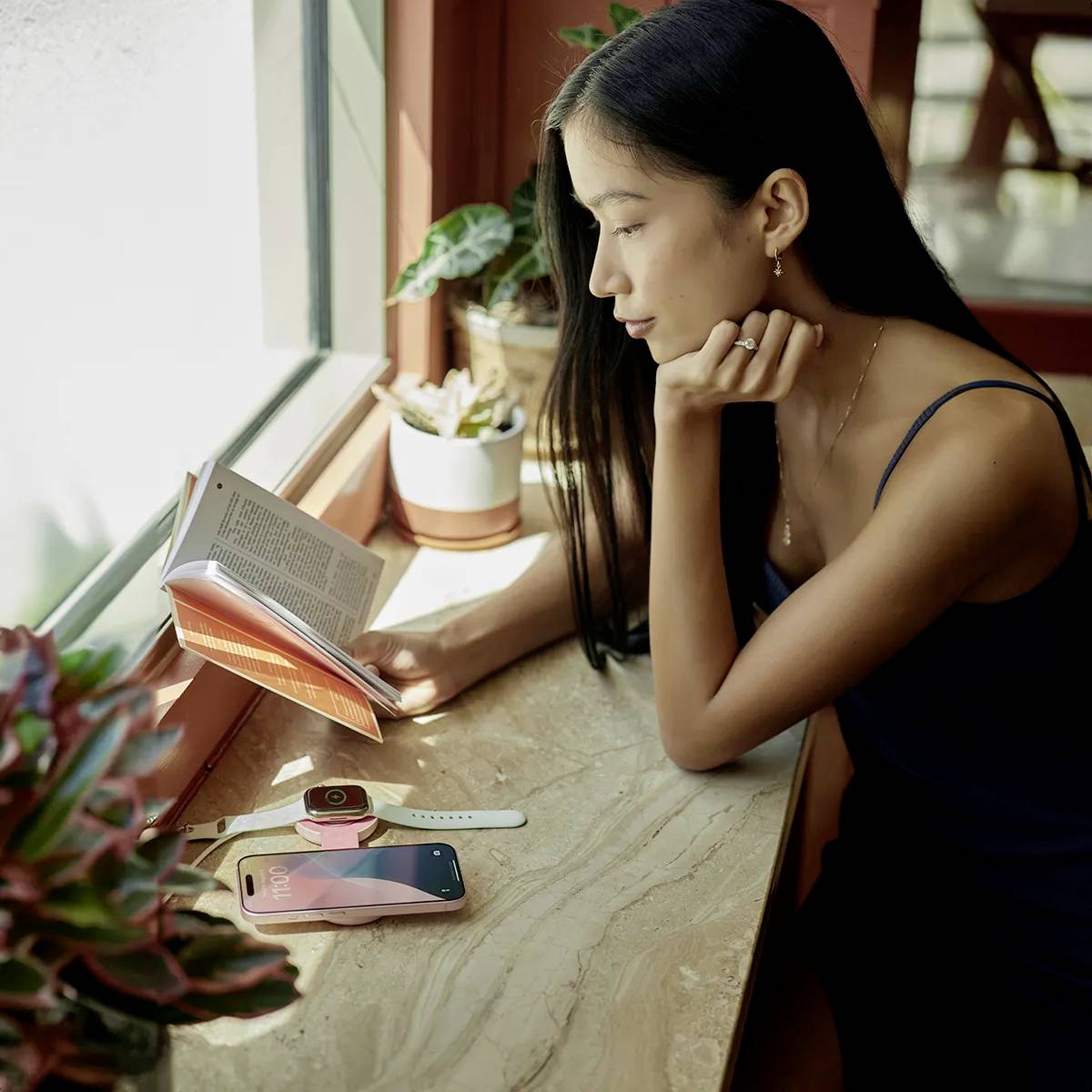 Twelve South Induktions-Ladegerät 15 W TS-2431 TS-2431 Ausgänge USB-C® Pink-21