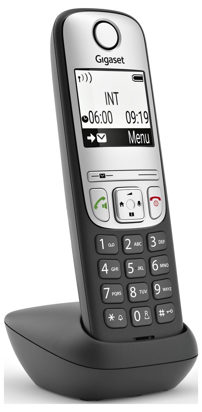 Ein schwarzes schnurloses Telefon steht in einer Ladestation. Das Display zeigt Uhrzeit, Datum und Menüoptionen an.