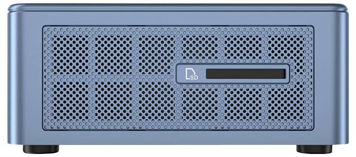 Ein blauer Computer mit Lüftungsgitter und einem Schlitz vorne. Links ist ein Symbol mit der Beschriftung 'SD'.