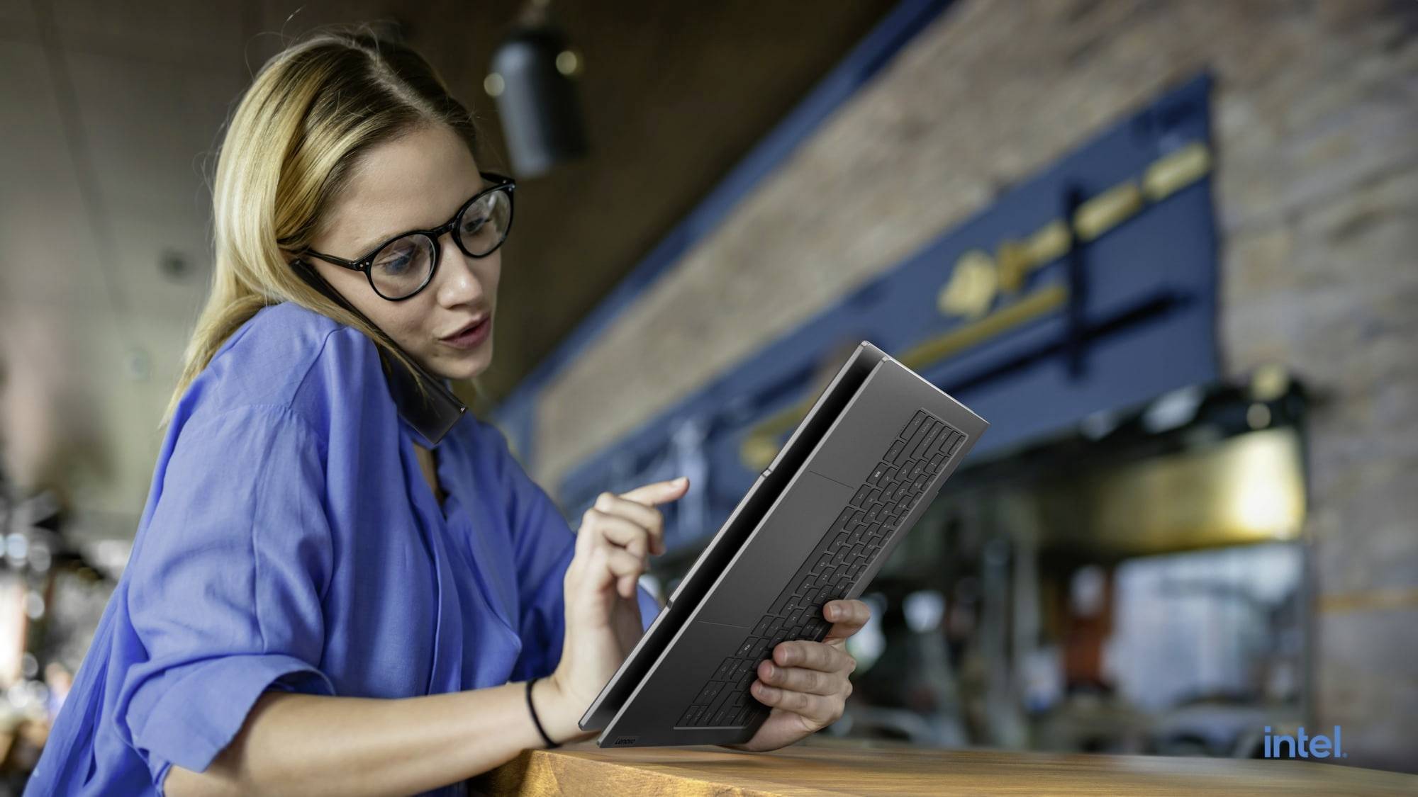 Lenovo Notebook ThinkBook 14 2-in-1 G5 35.6 cm (14 Zoll) WUXGA Intel® Core™ Ultra 7 (Series 2) 255U 32 GB RAM 1 TB SSD D-14