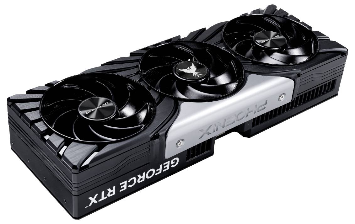 Grafikkarte mit drei Lüftern; Beschriftung auf der Seite 'GIGABYTE' und 'Geforce RTX'.