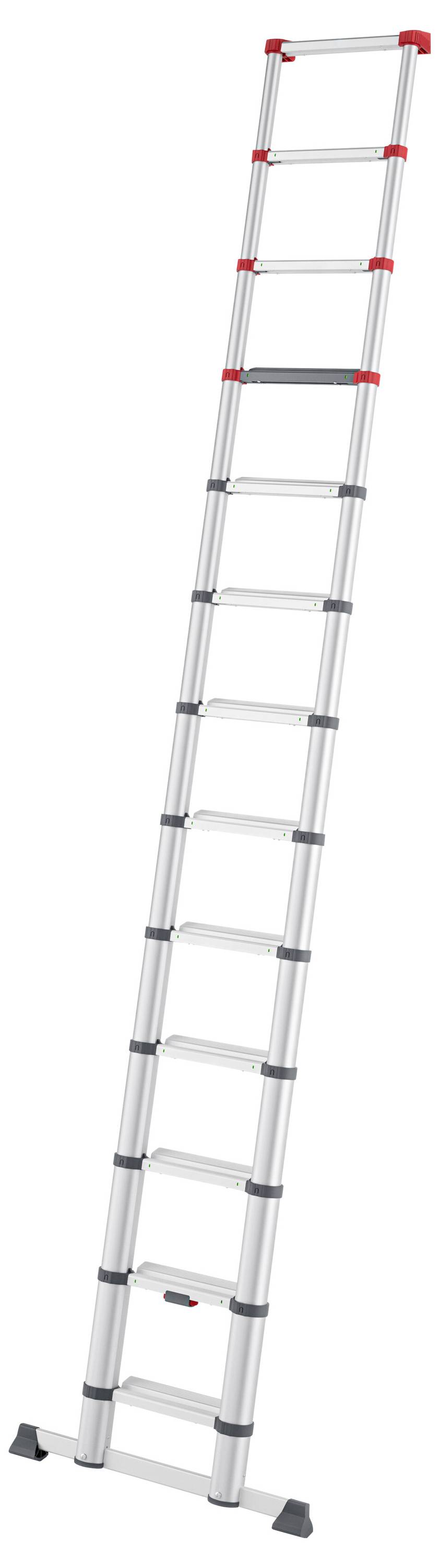 Eine ausziehbare Aluminiummleiter mit mehreren Stufen, die aufrecht steht. Geeignet für den Innen- und Außeneinsatz.