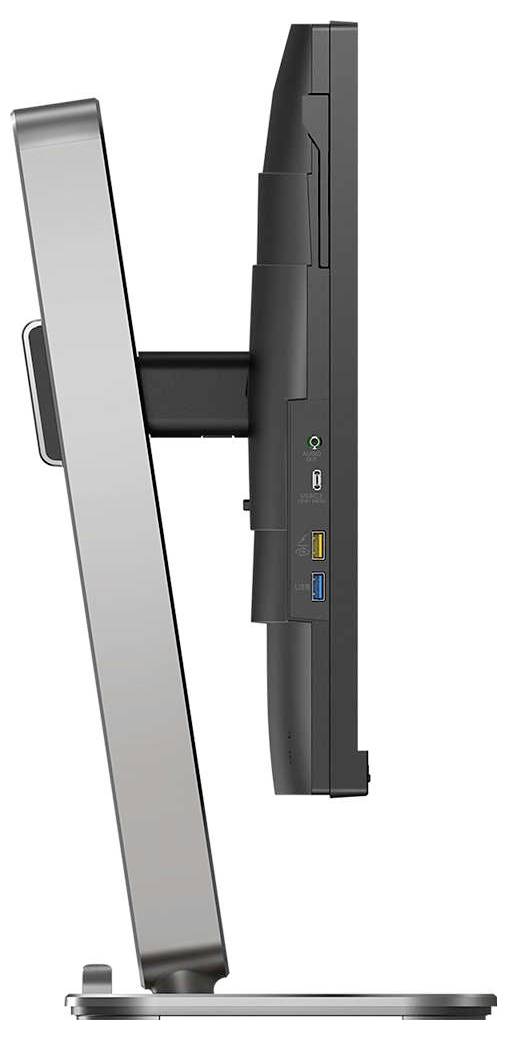Seitenansicht eines Computerbildschirms auf einem schlanken silbernen Ständer, zeigt Anschlussmöglichkeiten an der Seite.