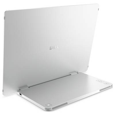 Ein silberner Laptop der Marke Dell, aufgeklappt und von hinten fotografiert; betont schlankes Design ohne sichtbaren Bildschirminhalt.