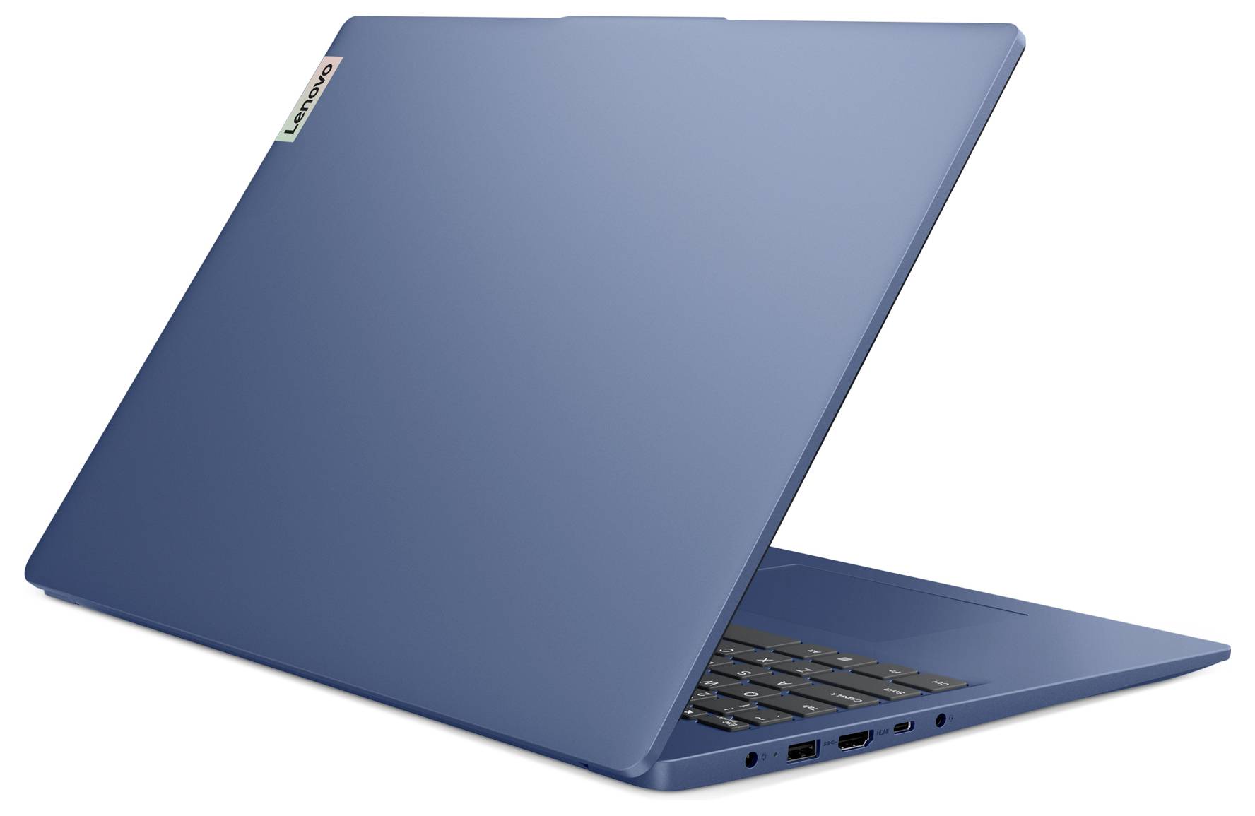 Ein geöffneter blauer Laptop von der Seite; die Markenetikette in der oberen linken Ecke ist sichtbar.