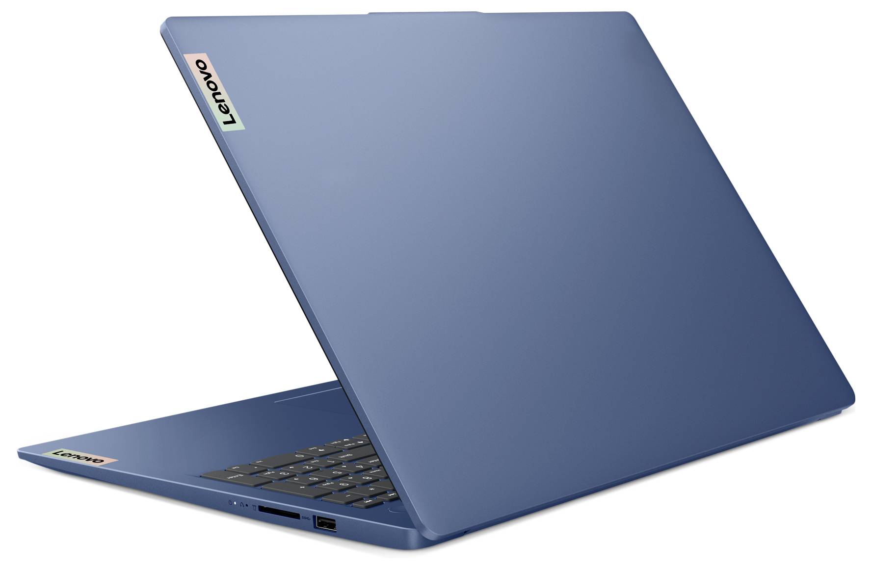 Ein blauer Laptop von Lenovo, teilweise geschlossen, zeigt das Logo auf dem Deckel. Sichtbar sind die Tastatur und mehrere Anschlüsse.