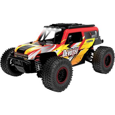 Ein ferngesteuertes, rot-schwarzes Spielzeugauto mit großen Reifen und der Aufschrift 'Racing Sport Devotee' auf der Seite.