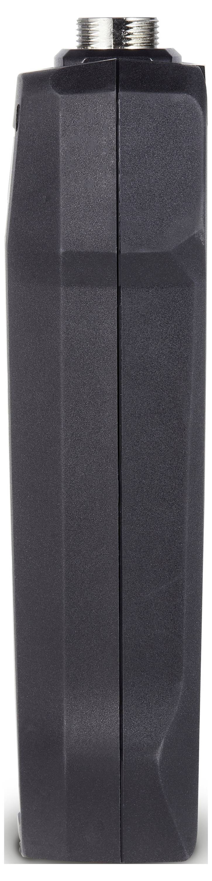 Ein schwarzes, rechteckiges Objekt mit rundem Anschluss oben. Es wirkt industriell und funktional.