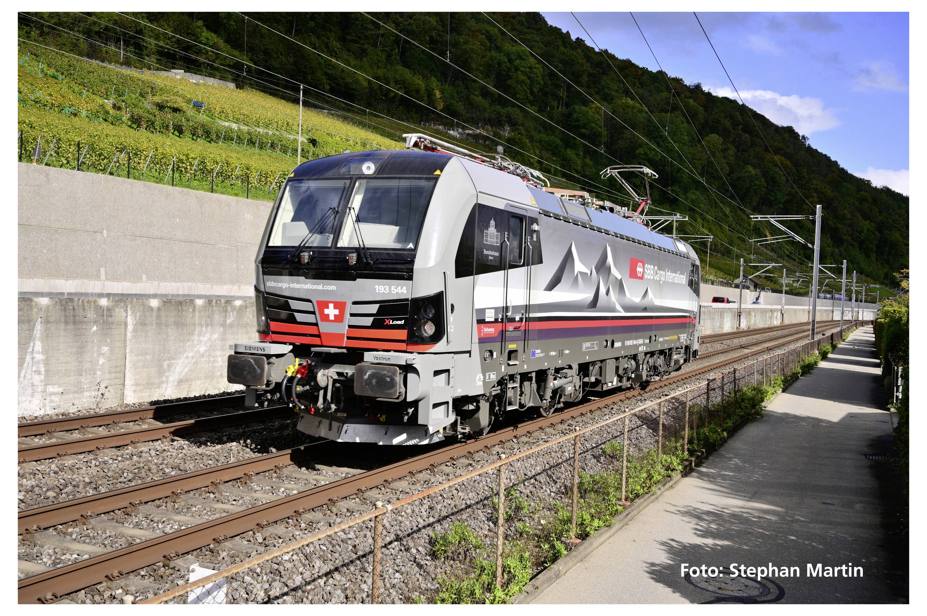 Thumbnail - Piko H0 21757 H0 E-Lok Vectron Bundeshaus Bern der SBB