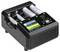Batterie-Ladegerät mit einem LCD-Bildschirm, der den Ladestatus der eingelegten Batterien anzeigt. Das Ladegerät kann vier AA-Batterien aufnehmen.