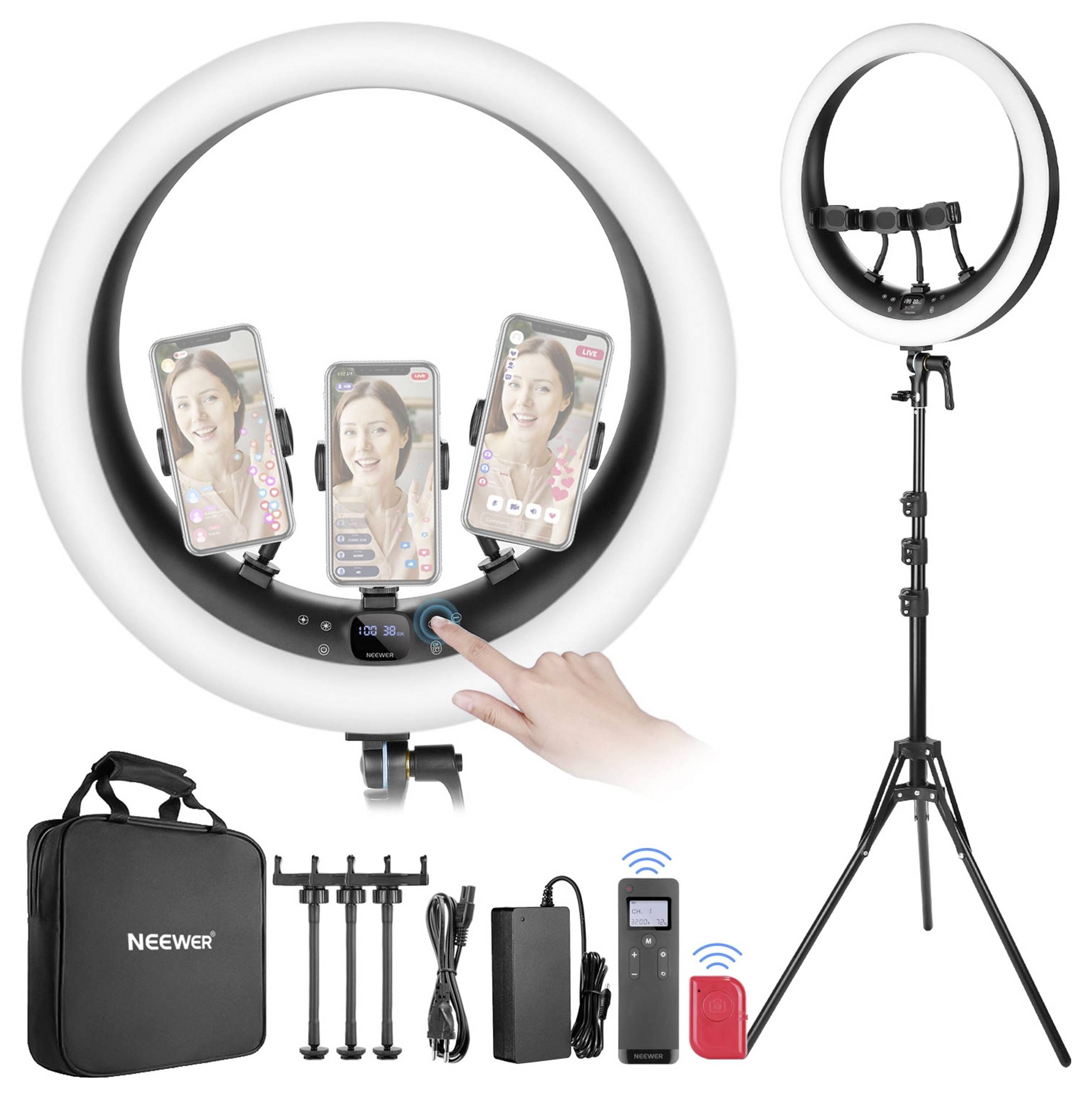 Ringlicht-Set mit Stativ, drei Smartphone-Halterungen, Fernbedienungen und Zubehör. Ideal für Videoaufnahmen oder Livestreams.