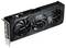 Eine schwarze Gigabyte-Grafikkarte mit drei Lüftern, Modell GeForce RTX. Sie verfügt über mehrere Anschlüsse auf der linken Seite.