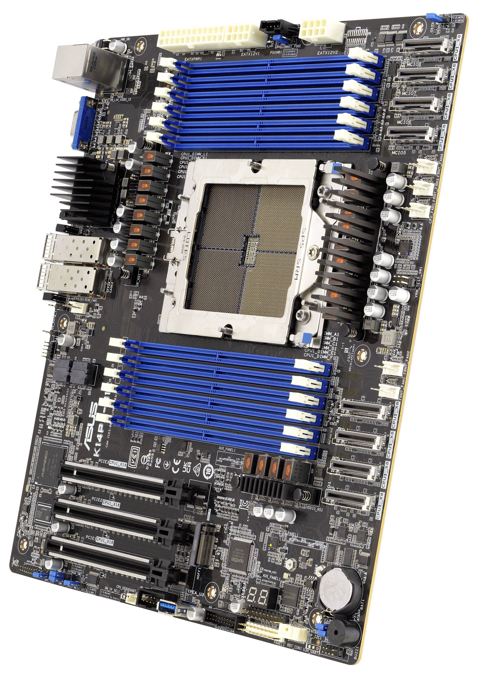 Eine Computer-Mainboard-Platine mit mehreren blauen RAM-Steckplätzen, PCIe-Steckplätzen und einem großen CPU-Sockel in der Mitte.