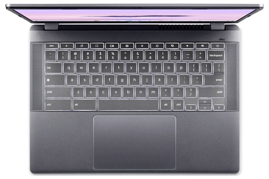 Ein moderner Laptop von oben, geöffnet mit sichtbarer Tastatur und Touchpad. Der Bildschirm zeigt ein verschwommenes, helles Bild.